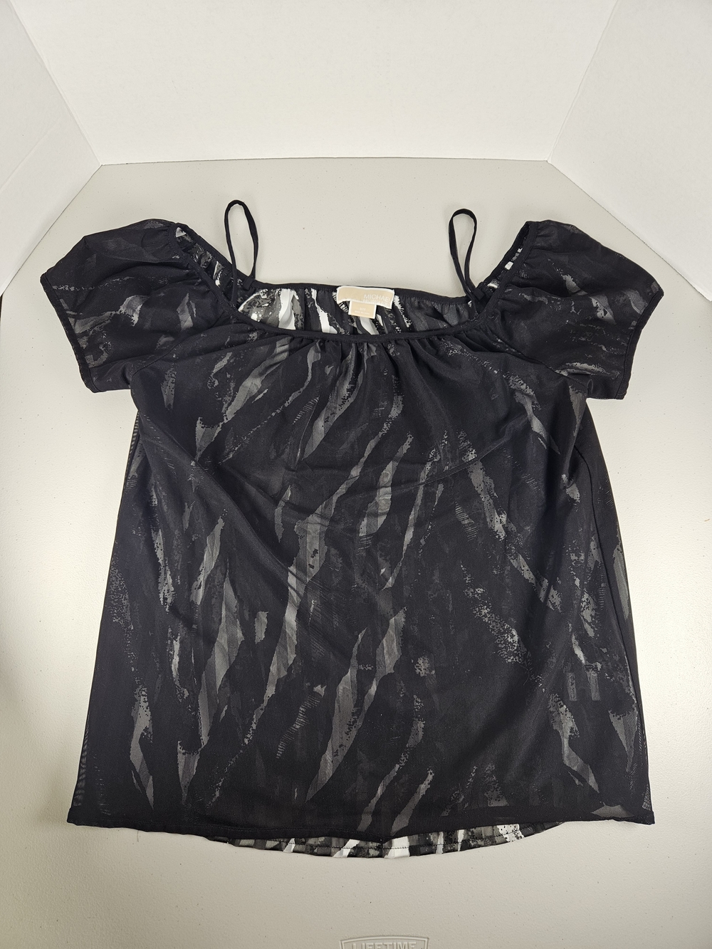 Michael Kors Women's Black  Cold Shoulder Flowy Top - Size M